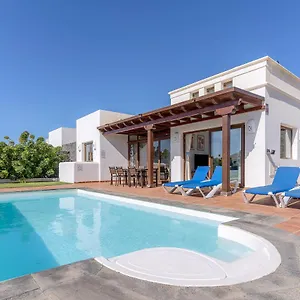 Alba Villa